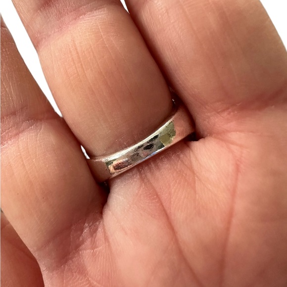 Vintage Look Silver and Sky Blue with White Center Stone Ring - Picture 6 of 6